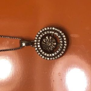 Floating Halo Necklace